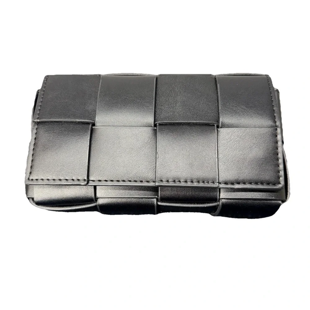Black Woven Faux Leather Clutch Bag‎ Padded Weave Snap Closure Small Purse